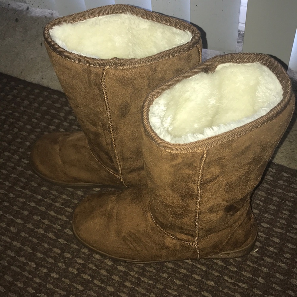 Dawgs- Hounds Women's size 8 Microfiber Boots